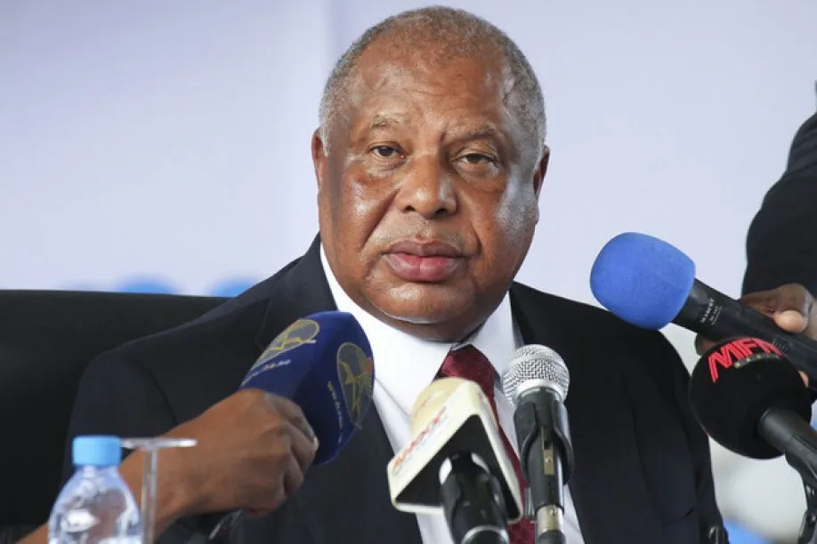 MPLA/Congresso: Higino Carneiro diz que unir é mais difícil que dividir e por isso optou pelo caminho da união