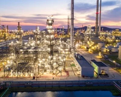 Petróleo: Maior refinaria africana começa a inundar países do continente com refinados – Refinaria Dengote está a dar vantagem à Nigéria na corrida por quotas de mercado