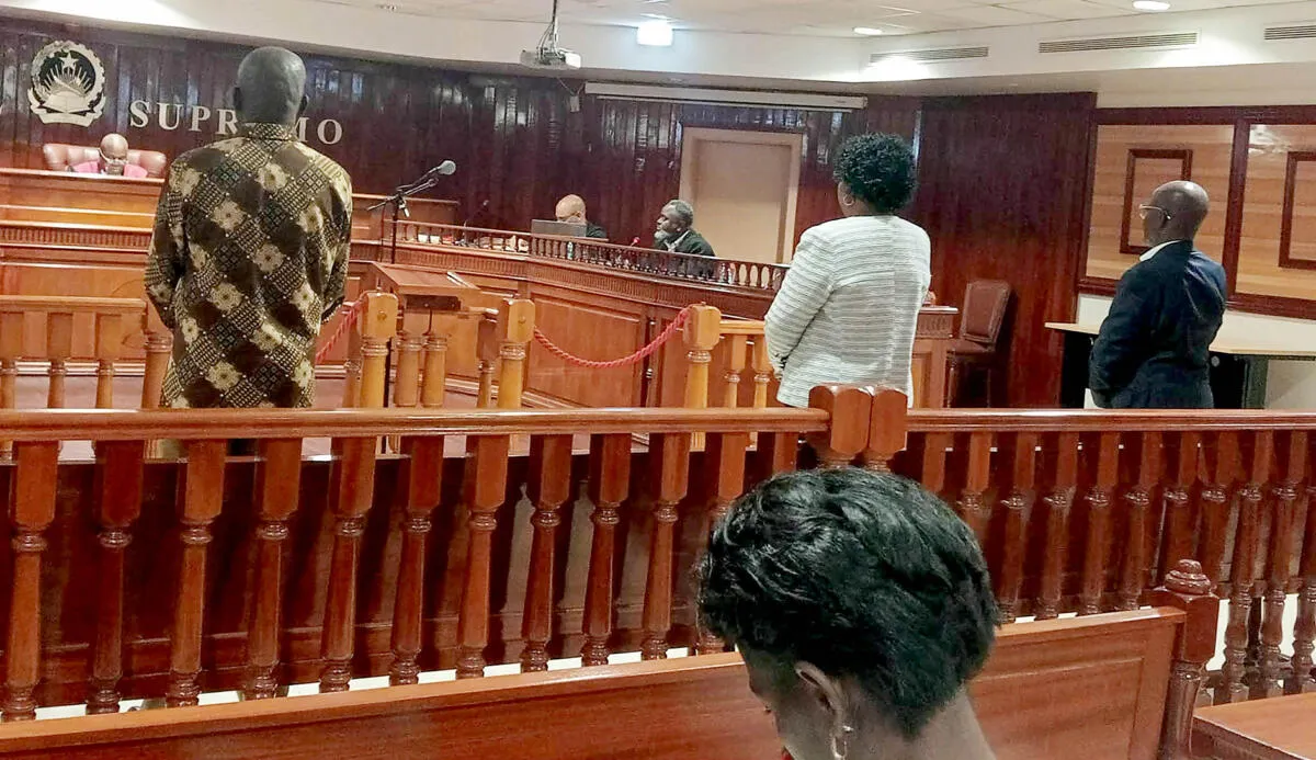 Ex-ministra das Pescas e do Mar Victória de Barros Neto condenada a três anos de prisão, com pena suspensa