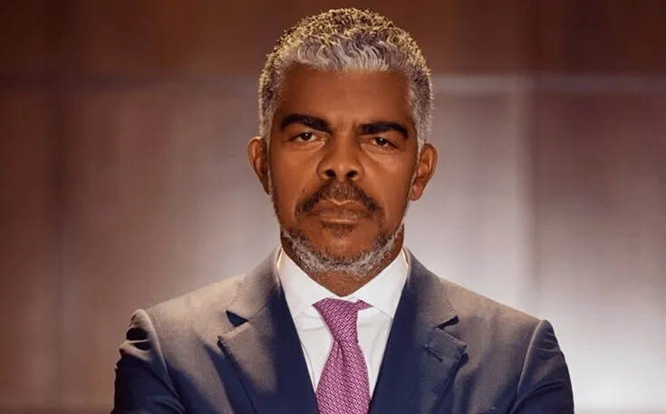 "Angola assumiu compromisso de construir sistema de transportes que acelere a diversificação económica", ministro dos Transportes