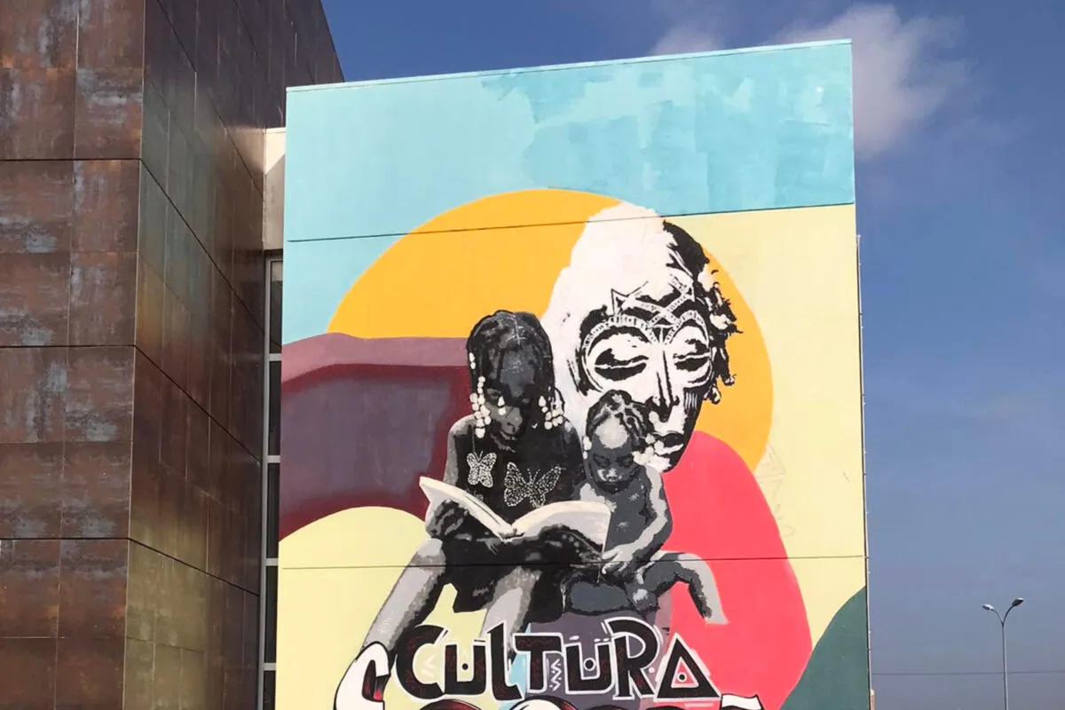 Falta de professores impede única escola pública de artes de admitir 1.800 alunos
