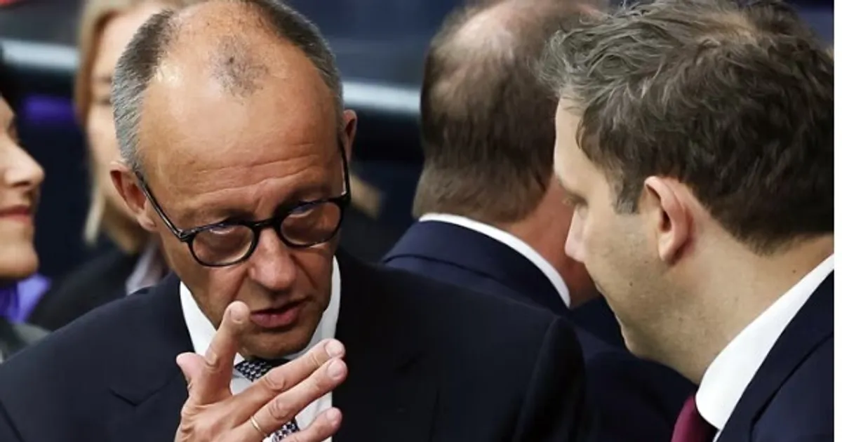 Rússia/Ucrânia: Zelensky critica severamente a NATO por não estar a levar a sério provável ataque russo a um dos seus Estados-membros – Reunião de Haia pode ser decisiva para Kiev
