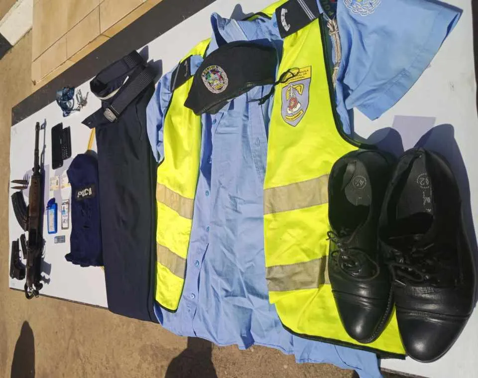 Luanda: Detidos supostos agentes do SIC e PN membros de uma associação criminosa que realizava assaltos à mão-armada em estabelecimentos