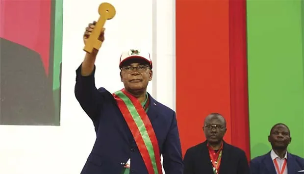 UNITA diz que Executivo tem de levar ao Parlamento Orçamento rectificativo para este ano para atacar crise social no país