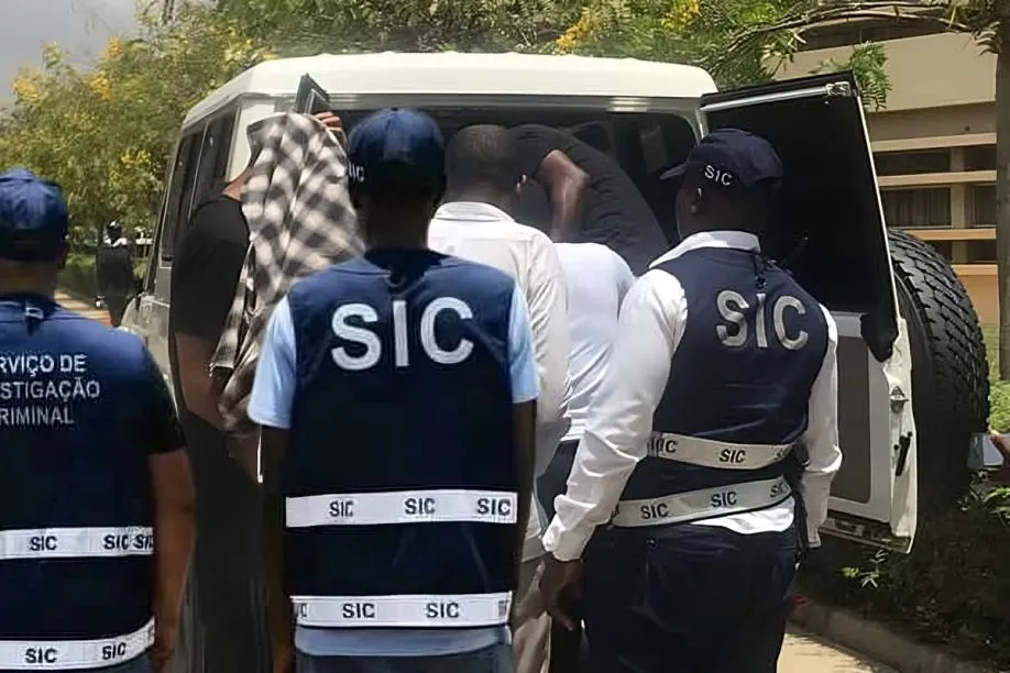 SIC não dá tréguas aos seus efectivos e manda para a cadeia 27 funcionários em quatro meses