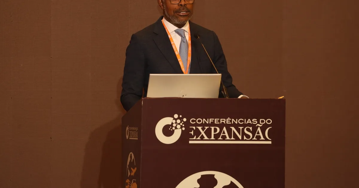 Fórum Expansão: Ministro dos Transportes diz que AIAAN abre Angola à África Central e ao mundo