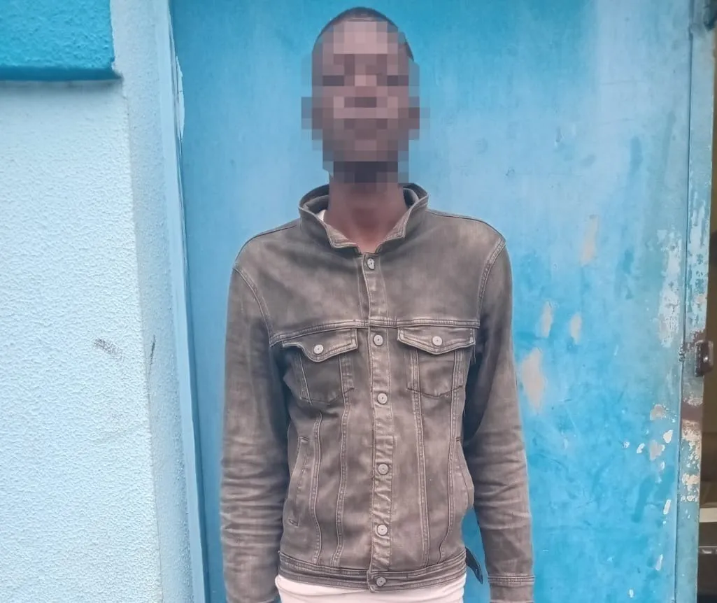 Detido confessa autoria do crime que vitimou família no Paraíso –  SIC detém mais dois comparsas – Populares incendeiam casa do homicida