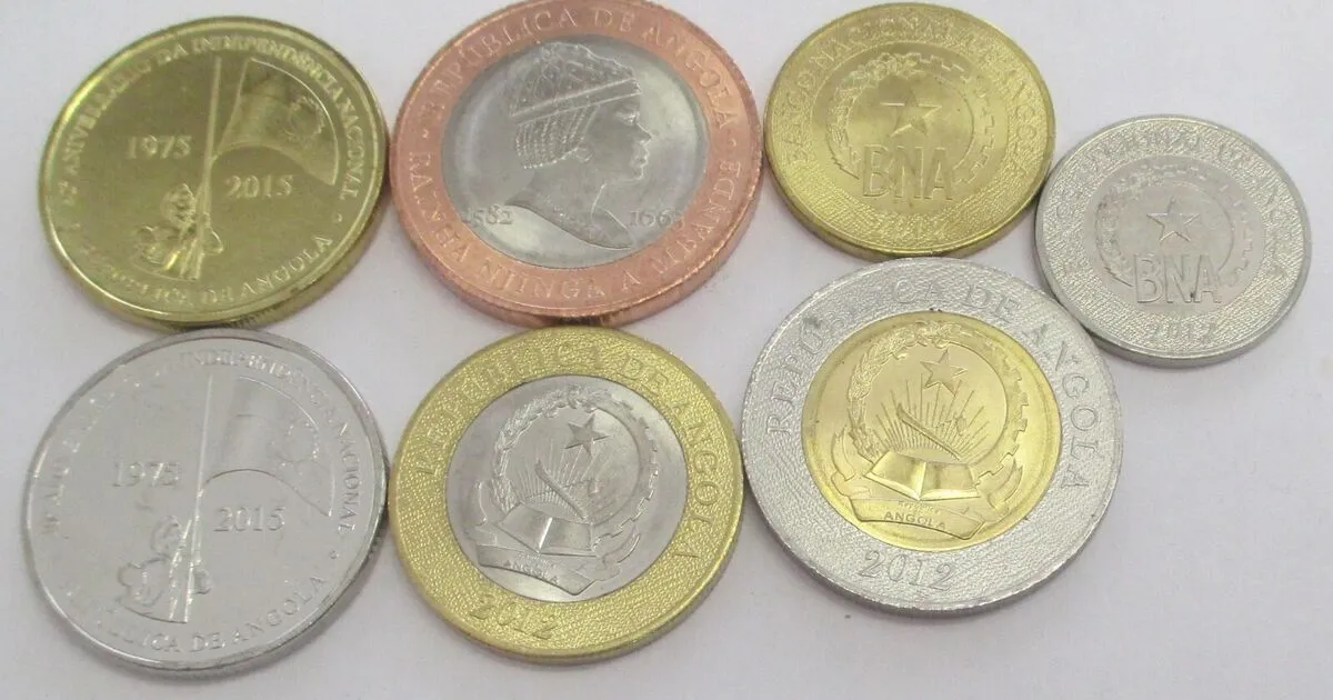 BNA diz que todas as moedas metálicas da série 2012 continuam em circulação e ameaça com multa de 30 a 180 dias os comerciantes que não as aceitem