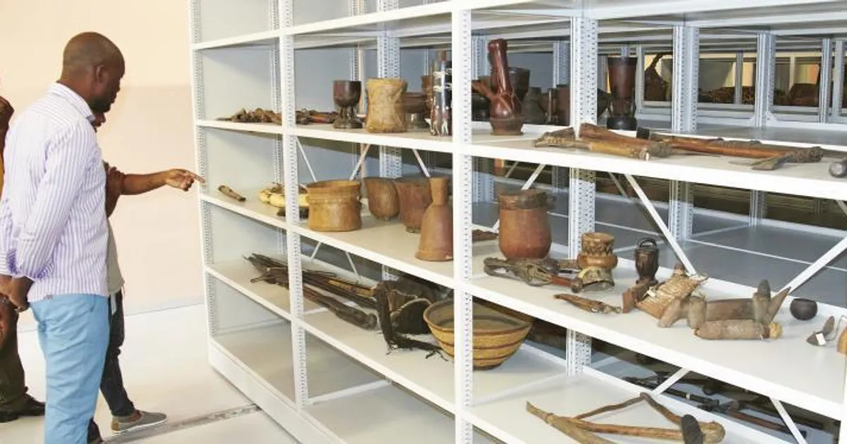 Falta de trabalhadores e fissuras condicionam Museu de Antropologia