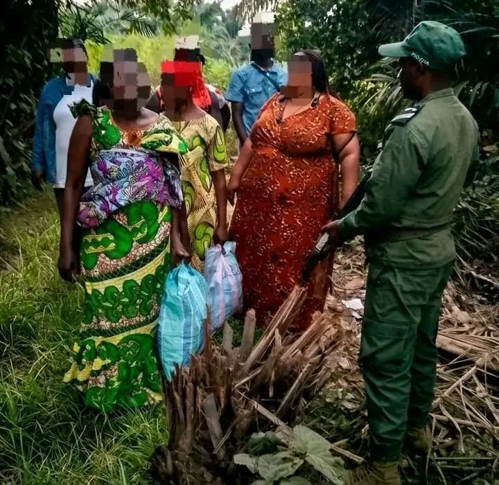 Zaire: Polícia deteve 178 imigrantes da RDC e apreendeu mercadoria avaliada em quase 5 milhões kz