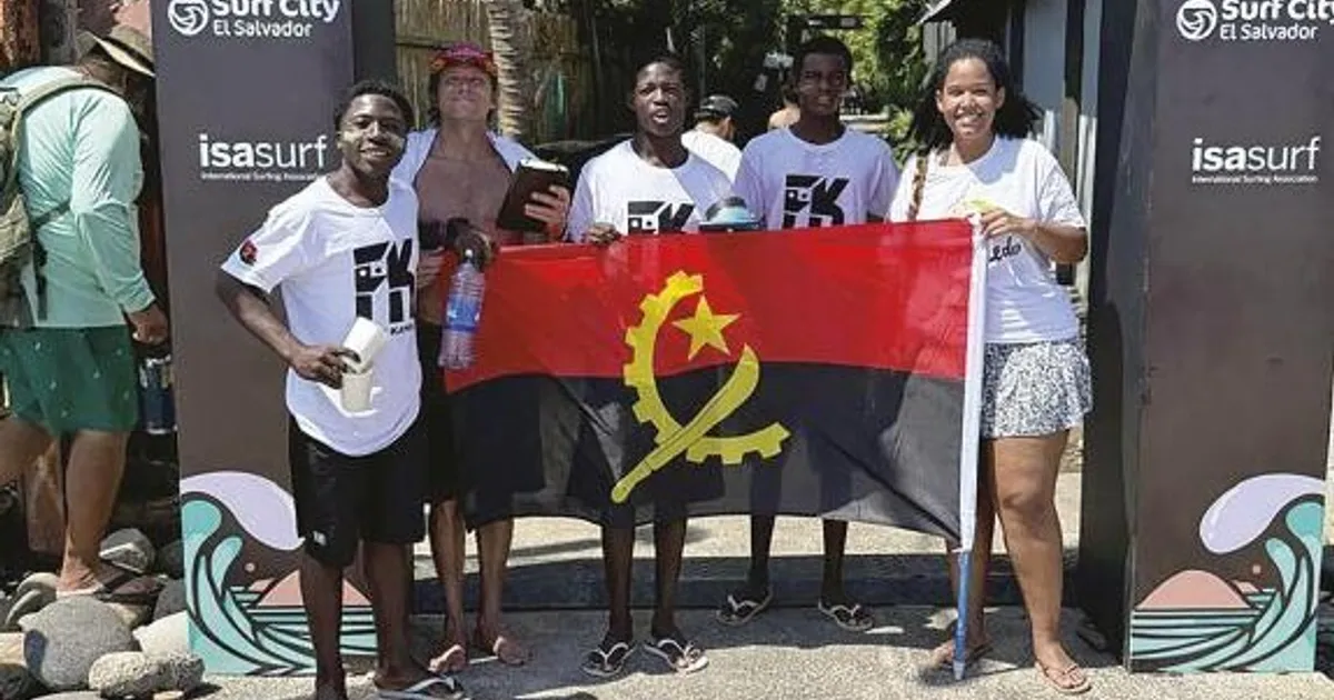 Surfistas do projecto Aldeia dos Pescadores e Praia do Dengue estreiam-se no Mundial em el salvador