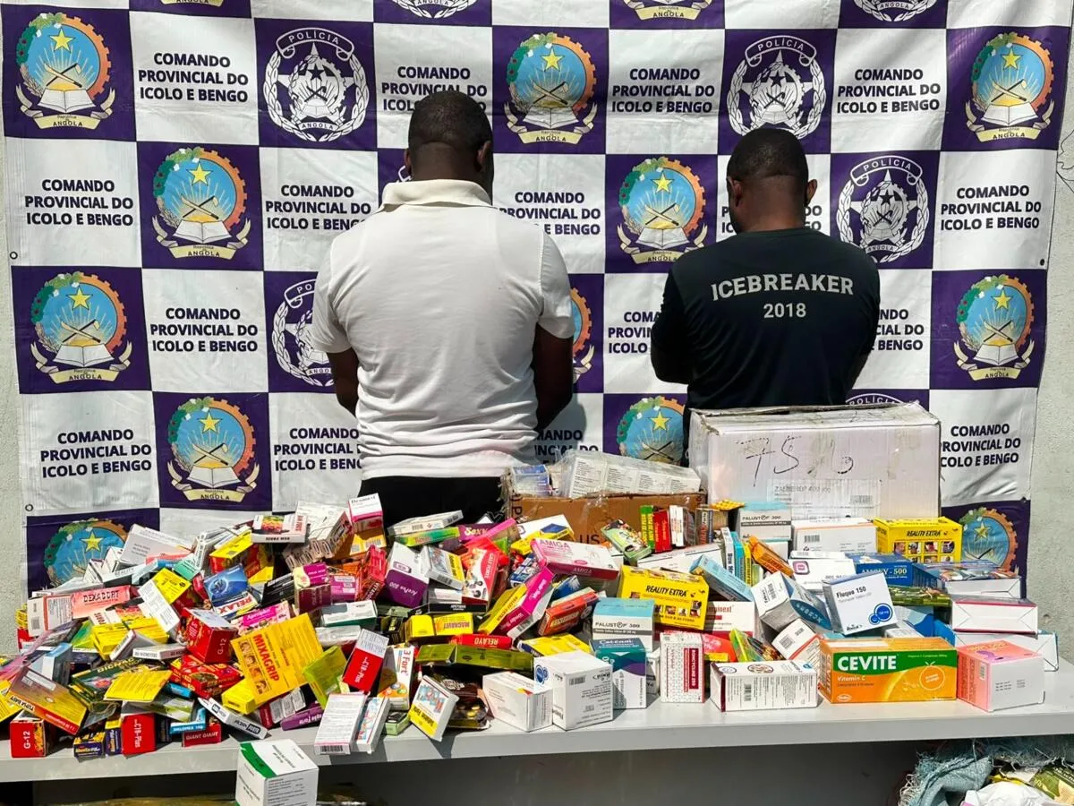 PN apreende mais de 100 mil medicamentos e detém dois comerciantes no mercado do Km-30