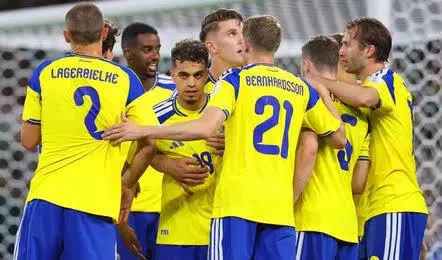 Mundial 2026: Suécia desmonta Águias de Cartago como peças de Ikea (5-1)