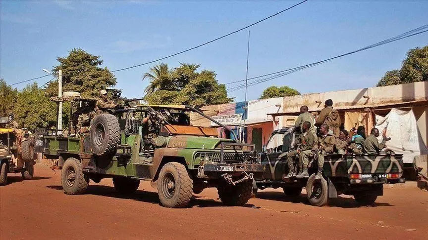 Mali: Bem coordenado, muito bem organizado e perfeitamente conduzido, é assim descrito o avanço rebelde em direcção à reconquista de Bamako