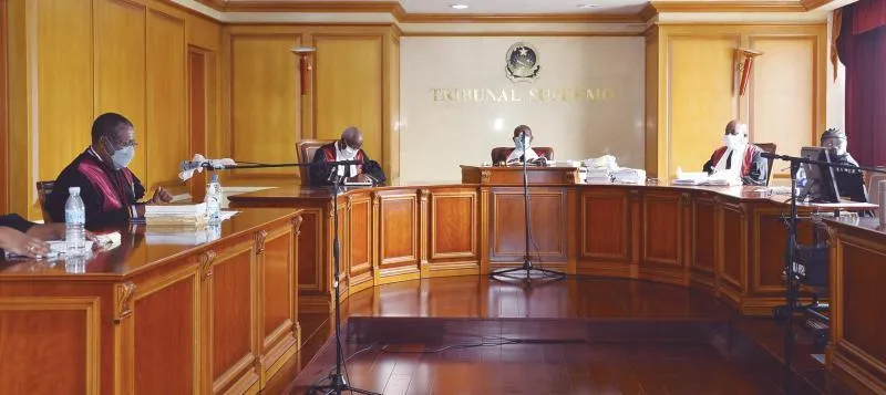 Fórmula que mantém Manico na CNE adoptada para presidentes provinciais