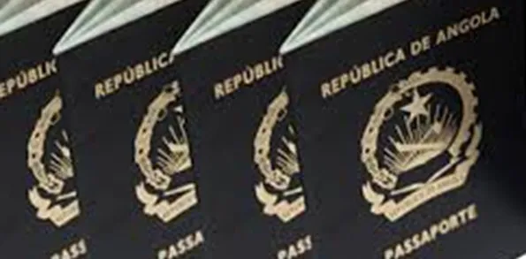 SME diz que deu resposta a todos os pedidos de passaporte no centro de apoio da Baía de Luanda - Quem fez pedido foi surpreendido com novo modelo electrónico