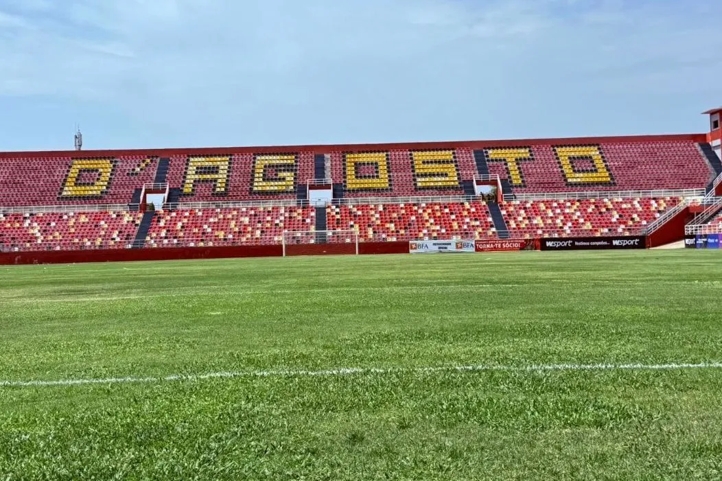 Impasse entre 1.º de Agosto e FAF