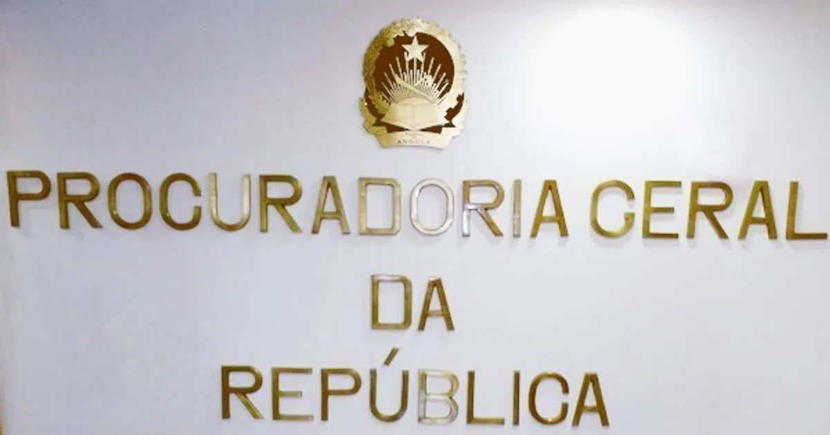 Concurso público para o preenchimento de 400 vagas : PGR adia testes devido a problemas no site