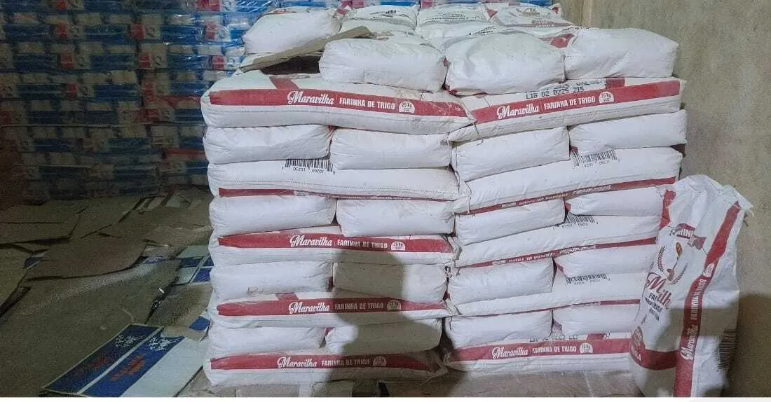 SIC apreende 1.459 sacos de farinha deteriorada e detém três comerciantes em Cabinda