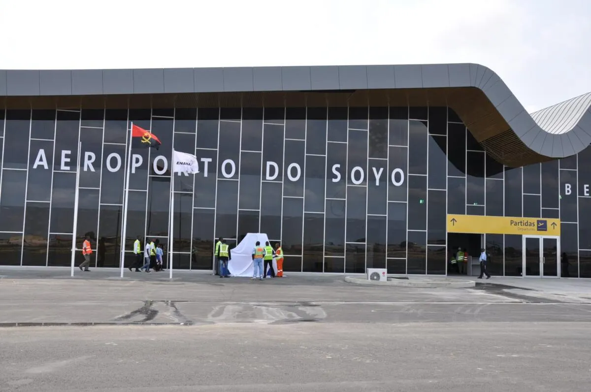 PR aprova, por ajuste directo, contrato de manutenção de 21 aeroportos à chinesa AVIC por 70 milhões de dólares
