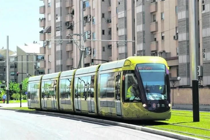 Contrato para a primeira fase das obras do metro de superfície de Luanda avança com adjudicação da obra a consórcio Mota Engil, Omatapalo e Griner Engenharia