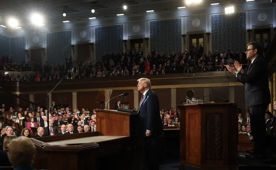 Irão/EUA: Trump não recua na ameaça, mas mostra dúvidas sobre quando, como e onde apertar o gatilho – Chefe do Pentagono informa Casa Branca sobre riscos acrescidos