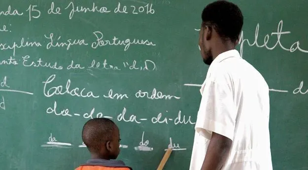 Educação: Concurso público para contratação de 9.000 professores arrranca no próximo dia 15