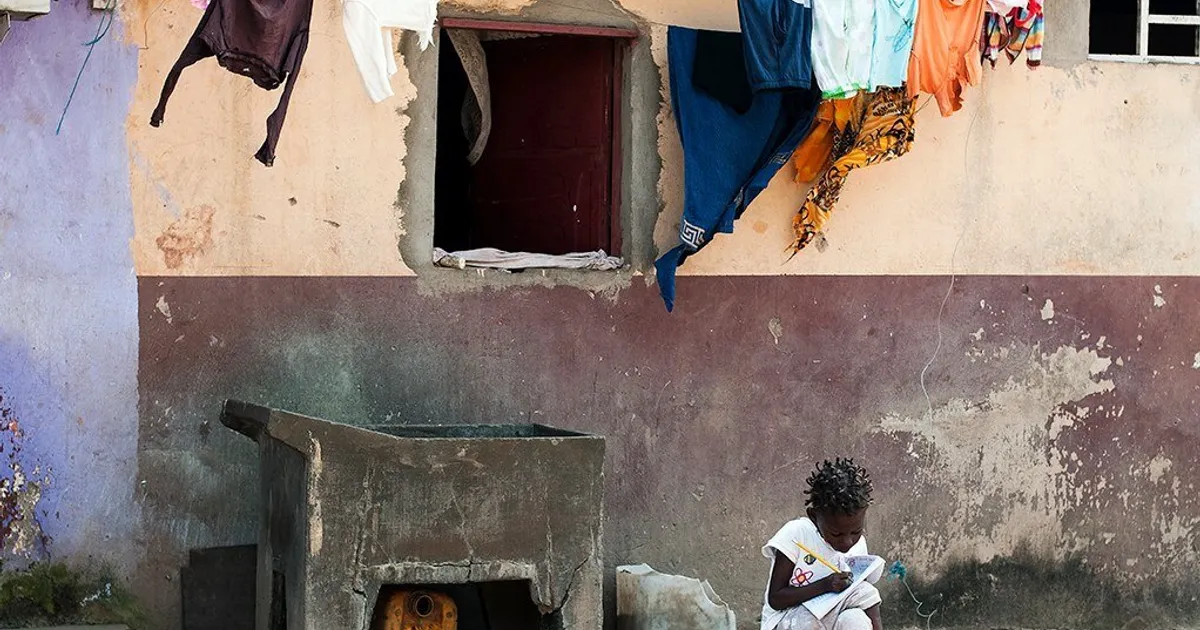 Em Angola há quase 4,5 milhões que não vão à escola - Número de crianças e jovens fora do sistema de ensino aumentou 12% em dez anos