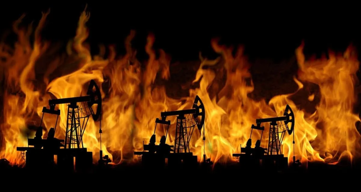 Petróleo: Barril começa a reflectir a descrença na palavra de Trump sobre quem manda em Ormuz