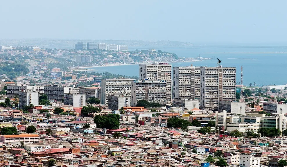 Executivo promete legalizar 40 mil imóveis até ao final de 2026