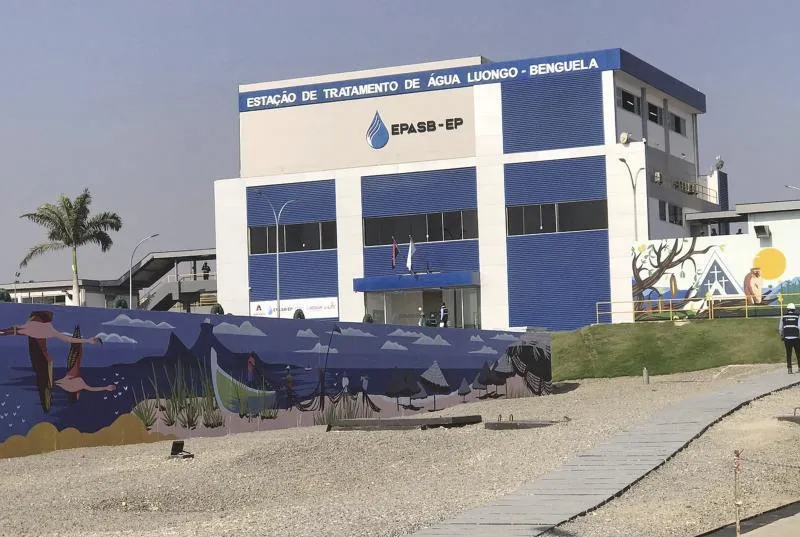 PGR em campo após exonerações em Benguela - Suspensões nos contratos que deixam a Empresa de Águas de Benguela a «arder»