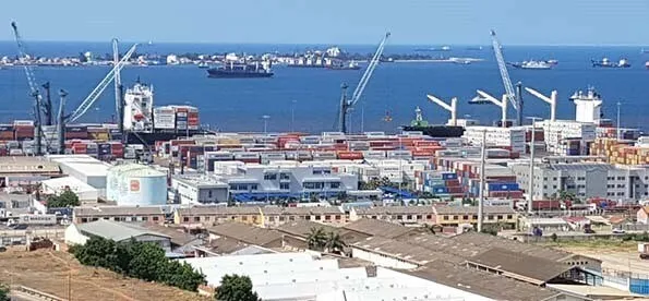Exportações lusófonas para a China fixam novo recorde até Agosto e Angola surge com o 2º maior contributo