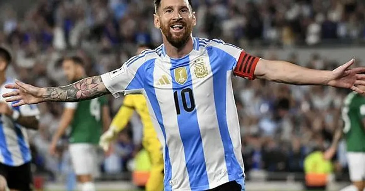 Vontade de ver Messi no 11 de Novembro leva alguns adeptos a comprar bilhetes a 50 mil kz na "candonga"