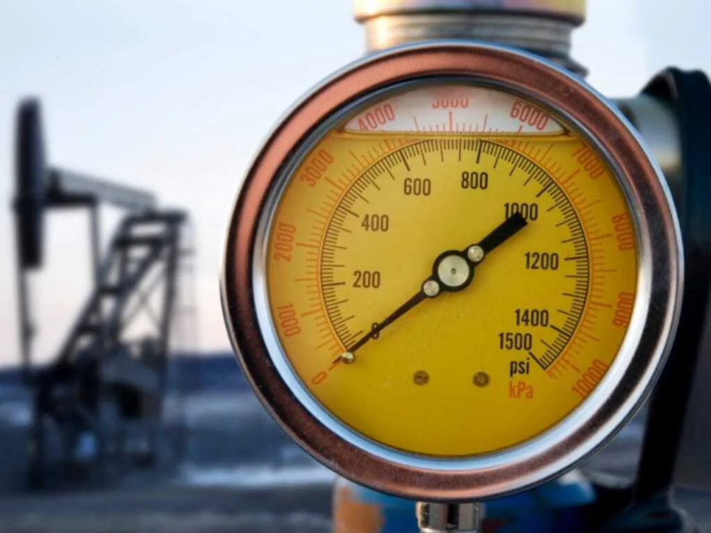 Petróleo: Barril aguenta pressão da Casa Branca e não desce dos 110 USD