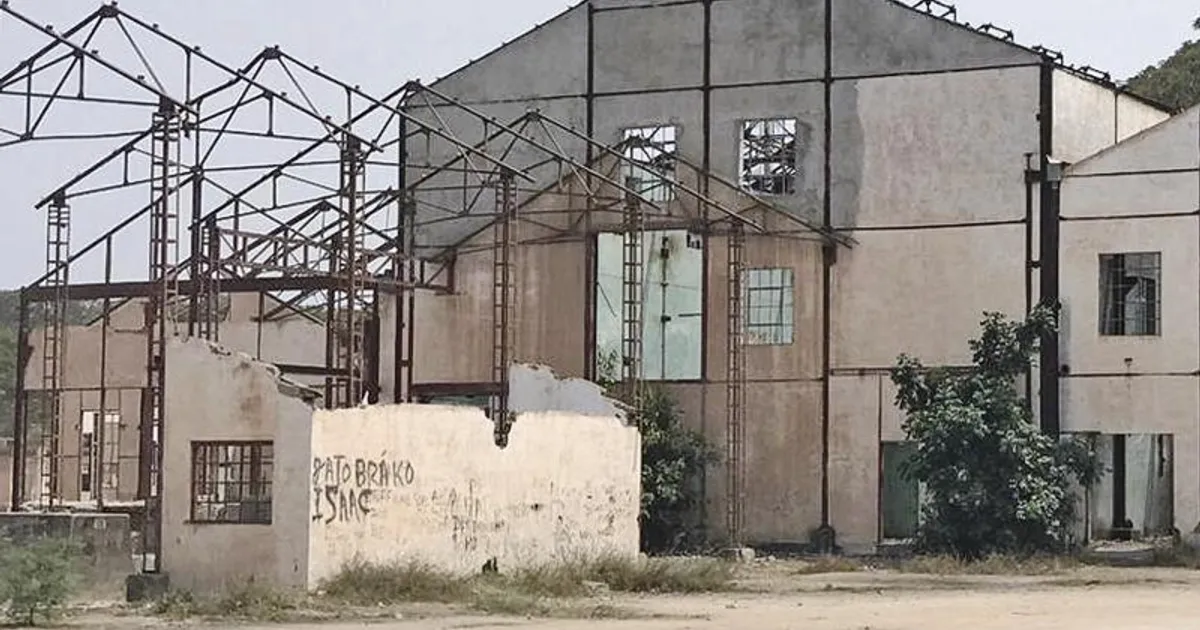 Benguela: Herança do "passado glorioso" é um conjunto de 'paredes em queda'