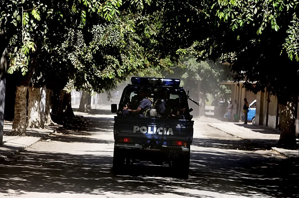 Polícia: Oficiais comissários com altos cargos de chefia iniciam formação em gestão estratégica sete anos depois da autorização do curso pelo PR