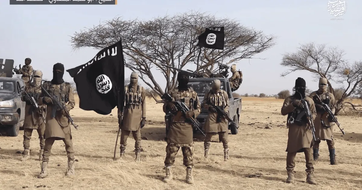 África: EUA atacam grupos jihadistas na Nigéria com "precisão", cumprindo ameaça de Trump – Abuja confirma raids norte-americanos no Dia de Natal contra `estado islâmico'