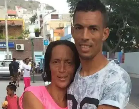 Mundial 2026: Dificuldades no acesso ao visto impedem viagem da mãe de Vozinha