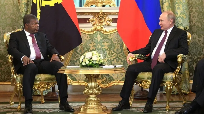 Herança Soviética: relações históricas angolanas postas à prova na III Cimeira Rússia-África (antevisão)