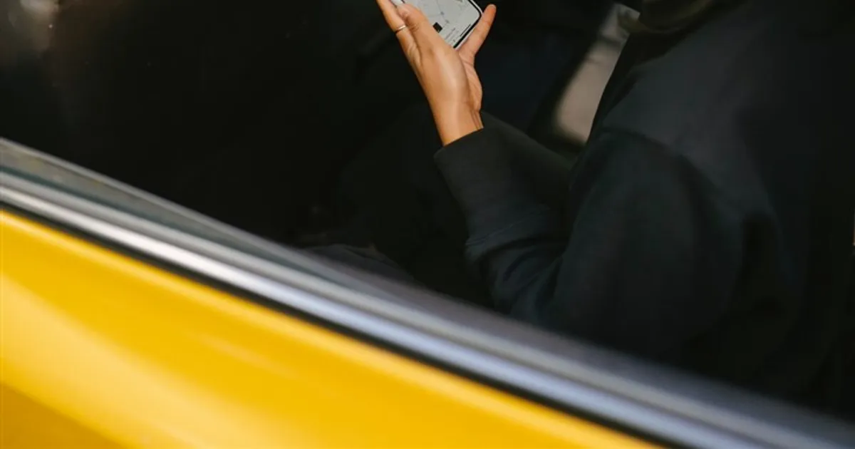 Luanda: SIC detém motorista de táxi por aplicativo que assaltava os clientes – Últimas vítimas foram três japonesas que depois foram abandonadas num local ermo