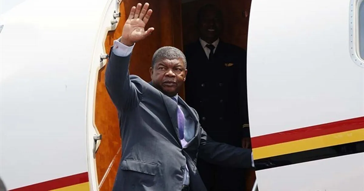 Presidente da República em Cabinda para inaugurar a primeira fase da refinaria