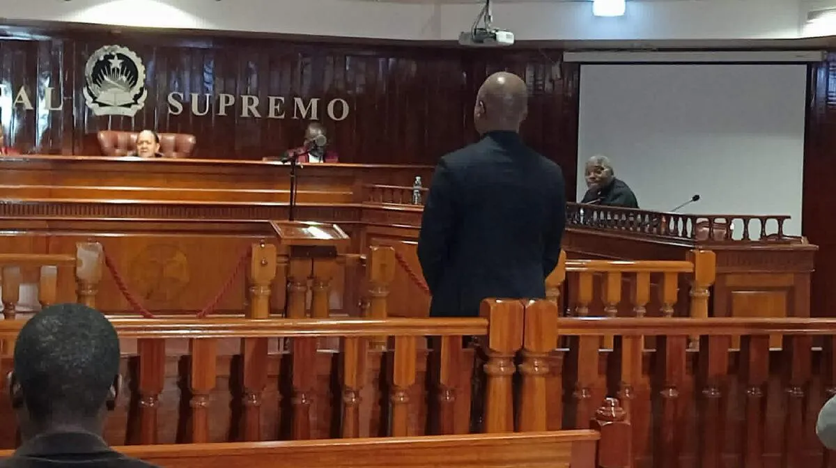 MP pede condenação do juiz acusado de ordenar transferências de milhões e o desbloqueio "ilícito" de contas cativadas em acções judiciais