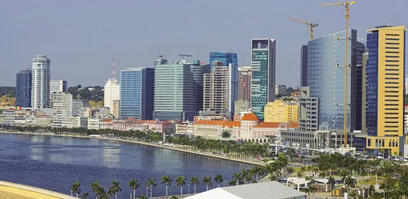 Investigação preliminar detecta concentrações elevadas de fezes na Baía de Luanda