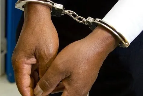 Homem acusado de degolar esposa no Cazenga por não aceitar separação