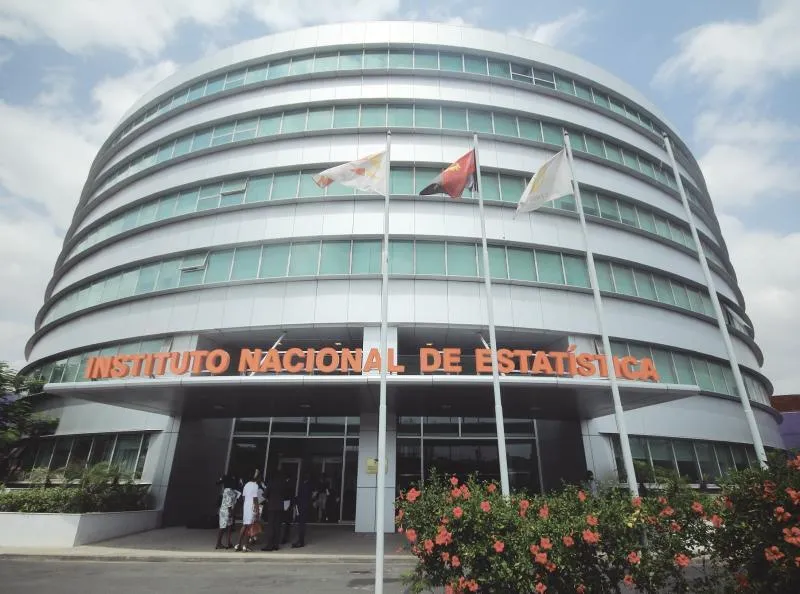 INE prevê gastar mais de mil milhões Kz com serviços de gestão da frota e manutenção de viaturas