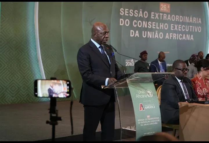 Angola e União Africana assinam acordo para realização de cimeira extraordinária em Luanda