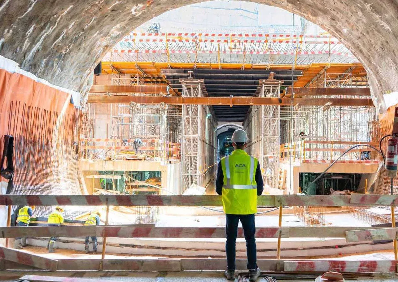 Angolanos ‘arriscam’ vida em obras para sobreviver em Portugal