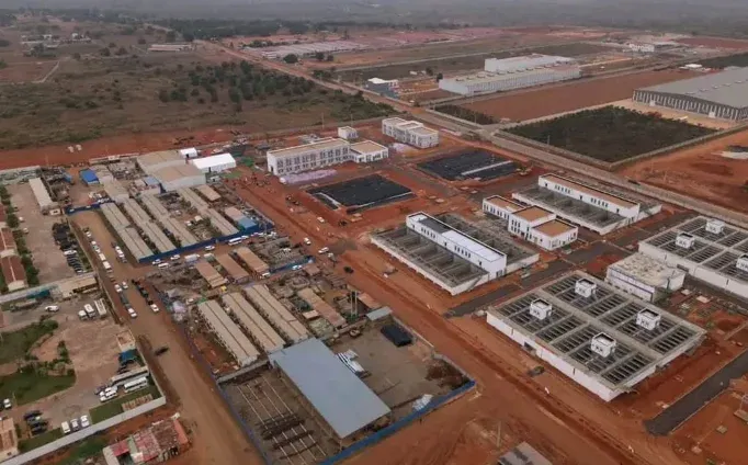 João Lourenço conclui visita ao projecto Quilonga Grande, com obra acima de 90% e conclusão prevista para Novembro