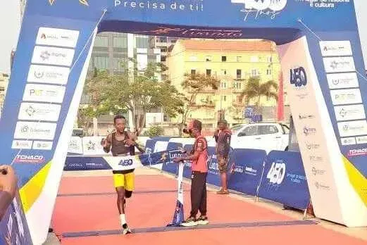 Atletismo: Severino Vicente e Josefina Baptista vencem Grande Corrida dos 450 anos de Luanda