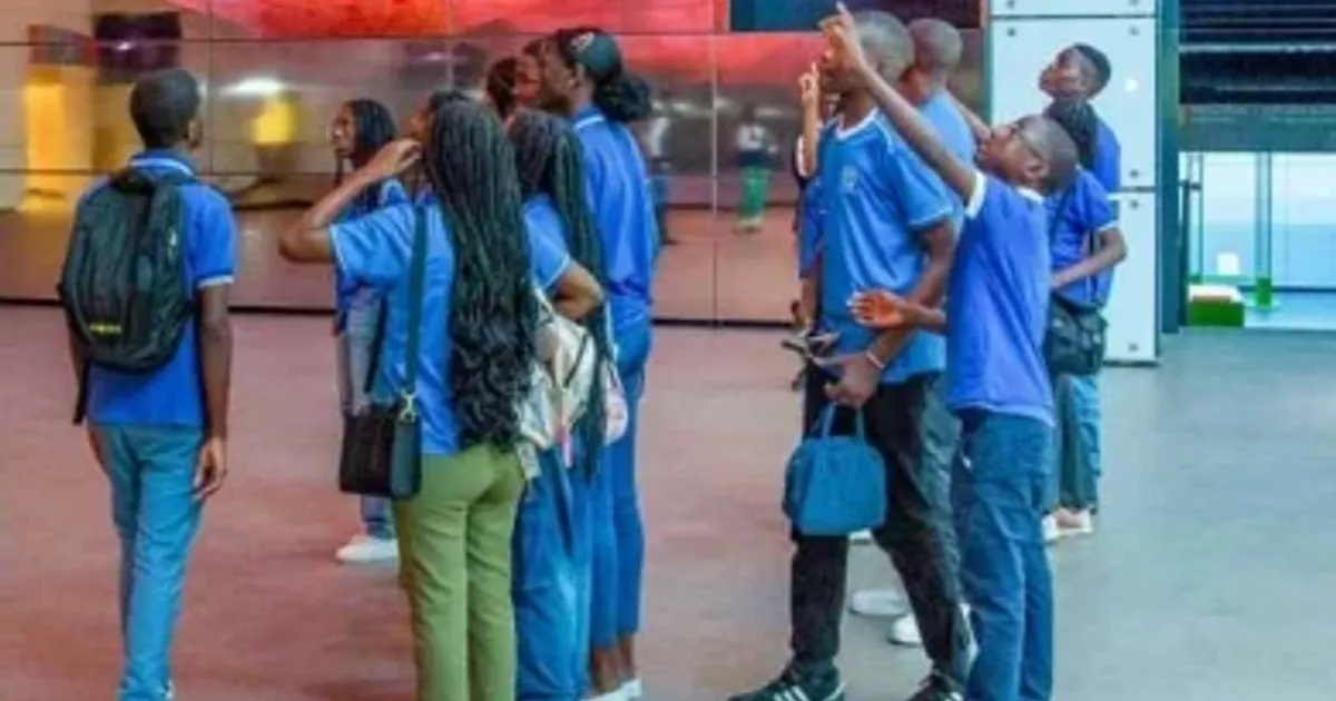 Projecto Estórias no Imbondeiro celebra 1º aniversário com foco na tradição oral